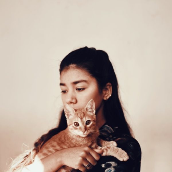 funprao gato y duena